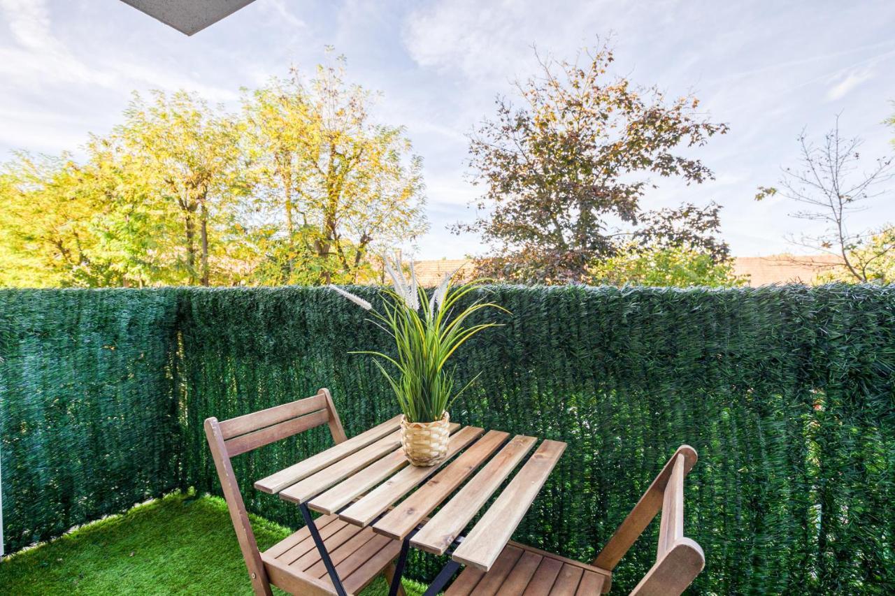 Escale De L'Yvette - 50M2 Cosy, Balcony & Parking Apartment Longjumeau Exterior photo